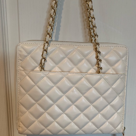 iPad holder - Picture 1 of 2